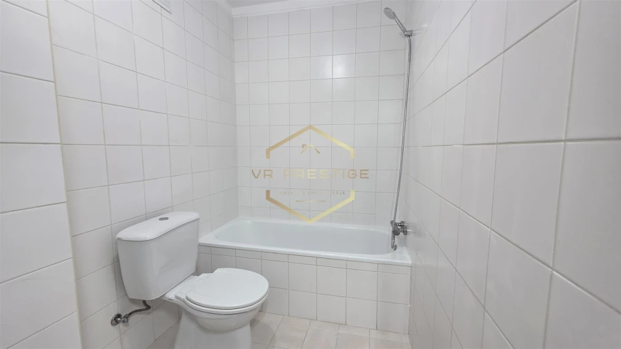 Apartamento T1 para Venda em Aver-O-Mar, Amorim e Terroso Foto 10