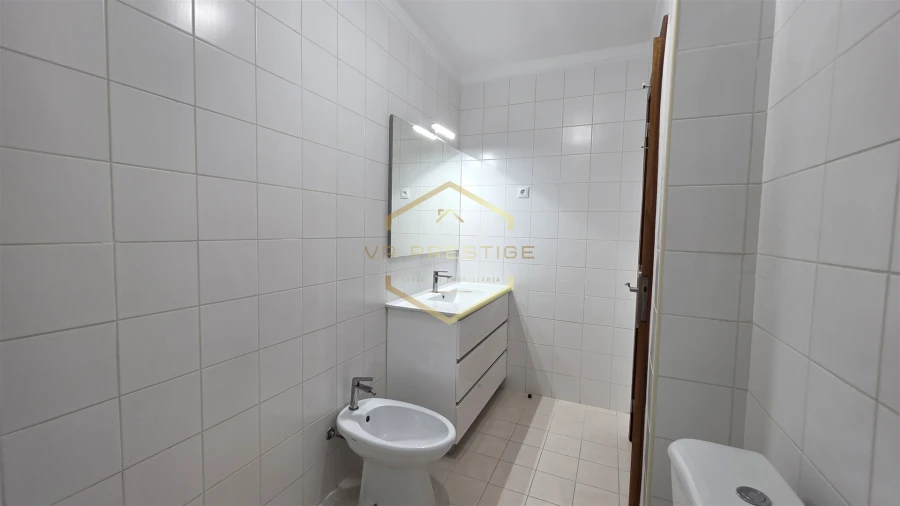 Apartamento T1 para Venda em Aver-O-Mar, Amorim e Terroso Foto 8