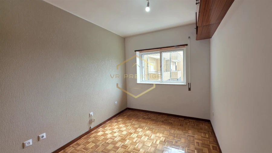Apartamento T1 para Venda em Aver-O-Mar, Amorim e Terroso Foto 11