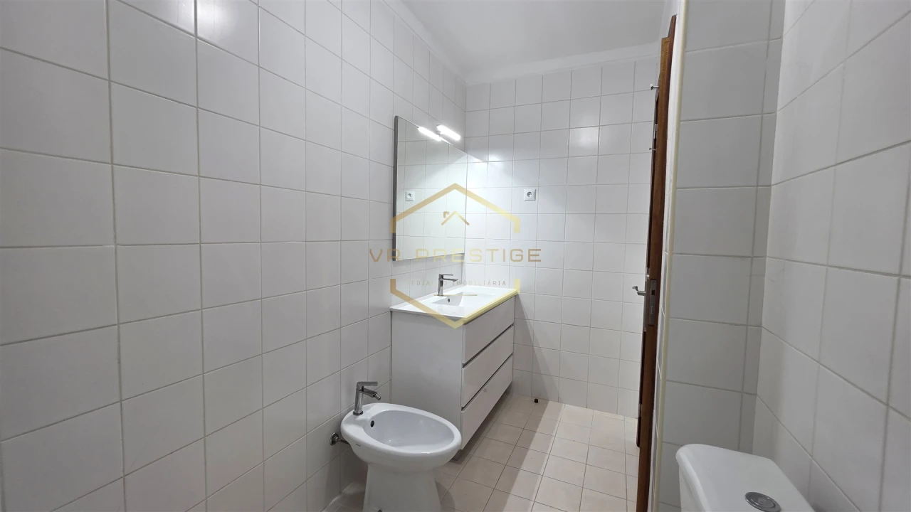 Apartamento T1 para Venda em Aver-O-Mar, Amorim e Terroso Foto 8