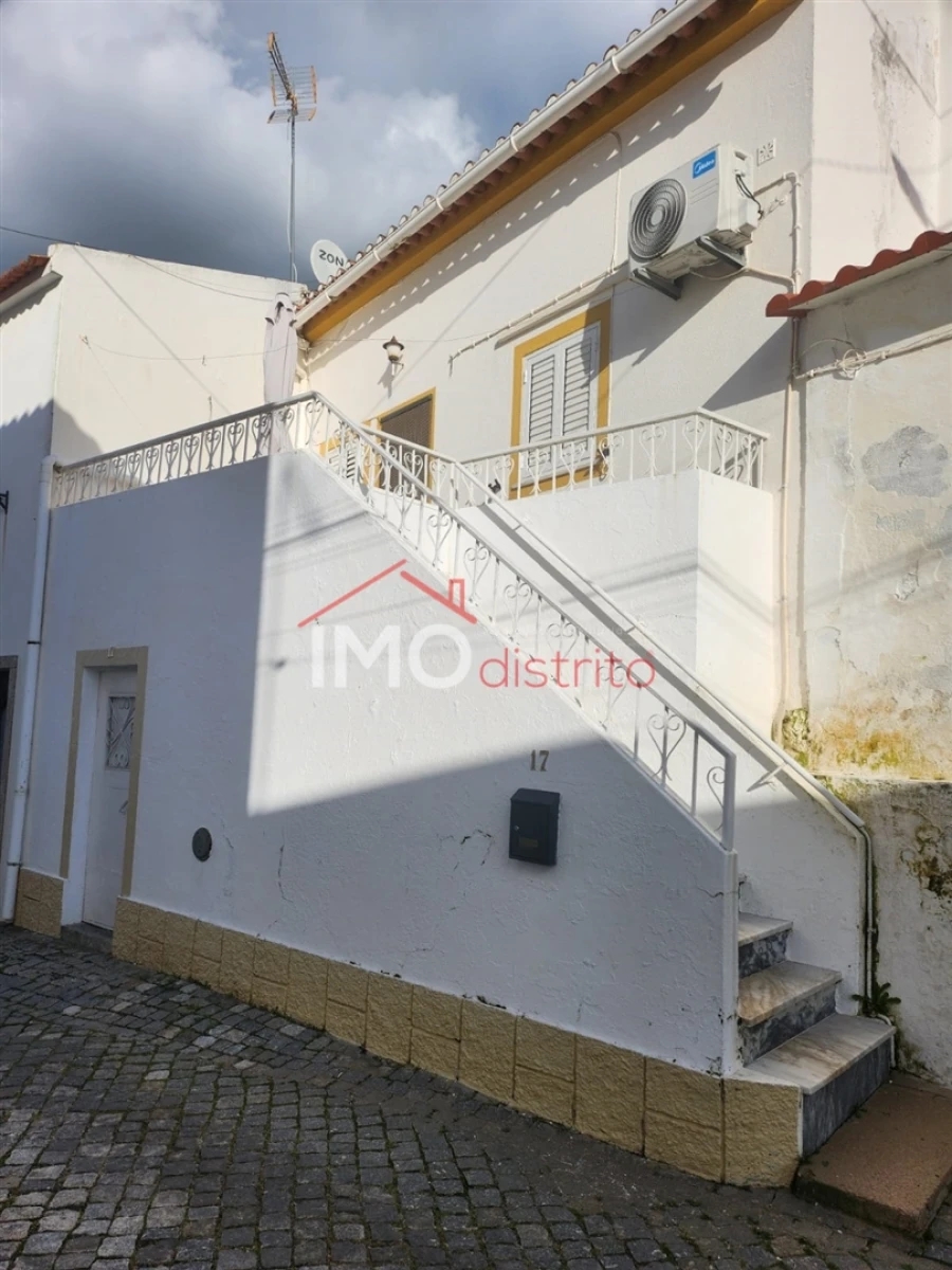 Moradia T1 para Venda em Fortios Foto 1