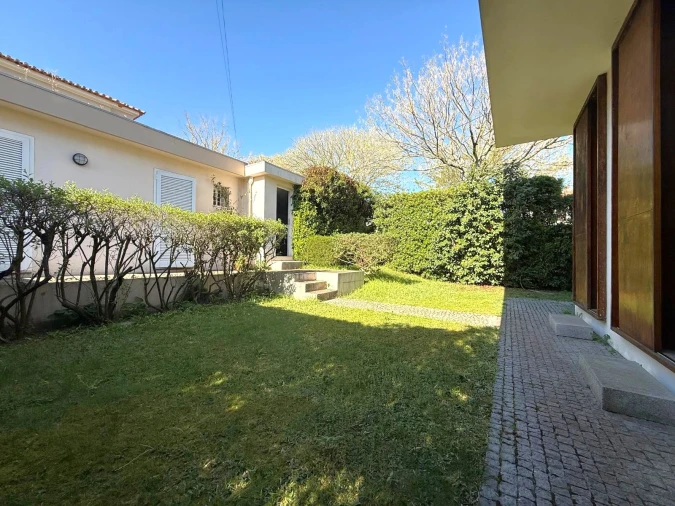 Moradia T3 para Venda em Lordelo do Ouro e Massarelos Foto 16