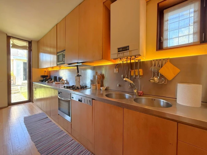 Moradia T3 para Venda em Lordelo do Ouro e Massarelos Foto 13