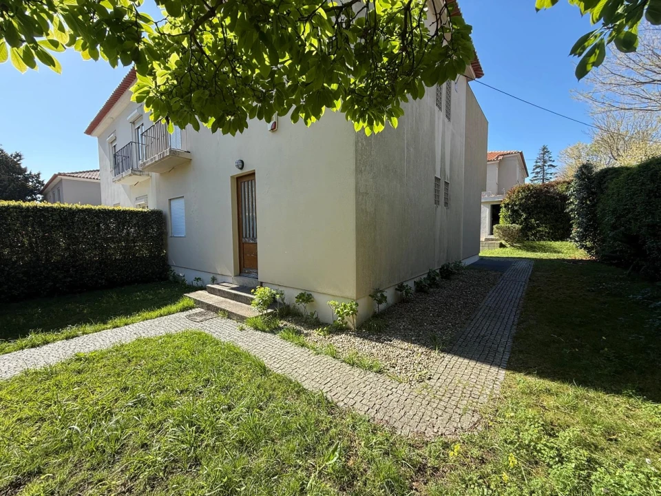 Moradia T3 para Venda em Lordelo do Ouro e Massarelos Foto 22