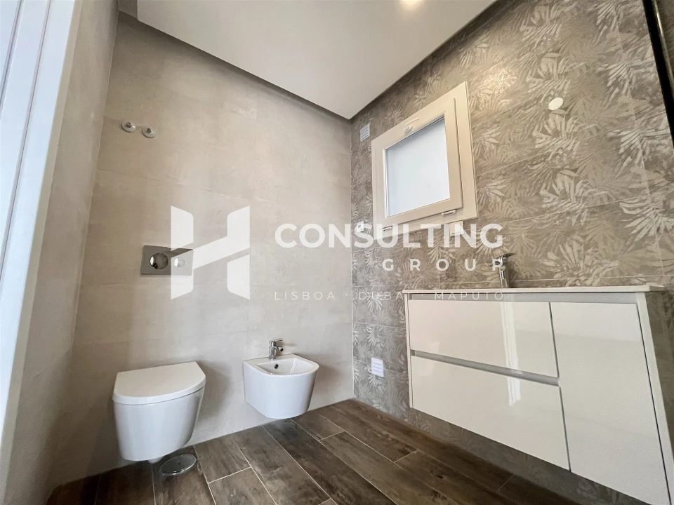 Moradia T3 para Venda em Sesimbra (Castelo) Foto 23