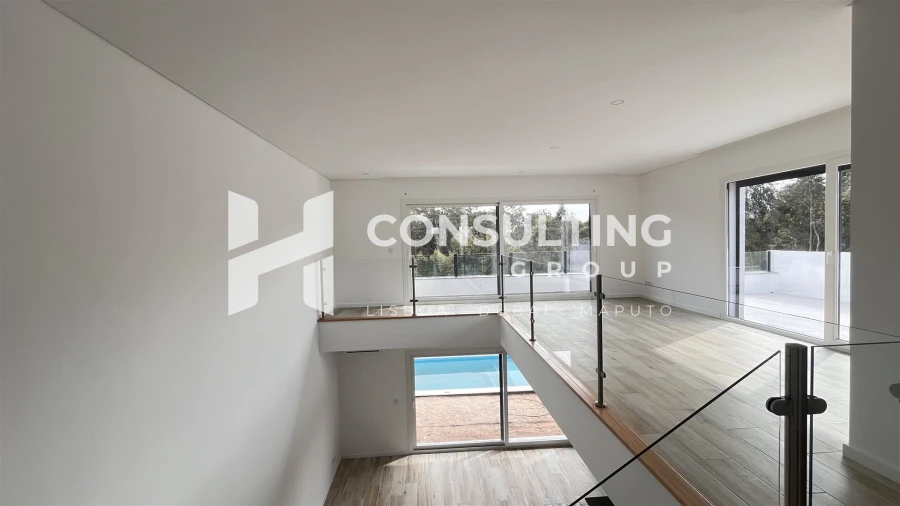 Moradia T3 para Venda em Sesimbra (Castelo) Foto 24