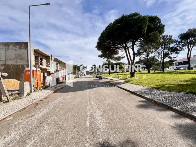 Moradia T3 para Venda em Sesimbra (Castelo) Foto 36