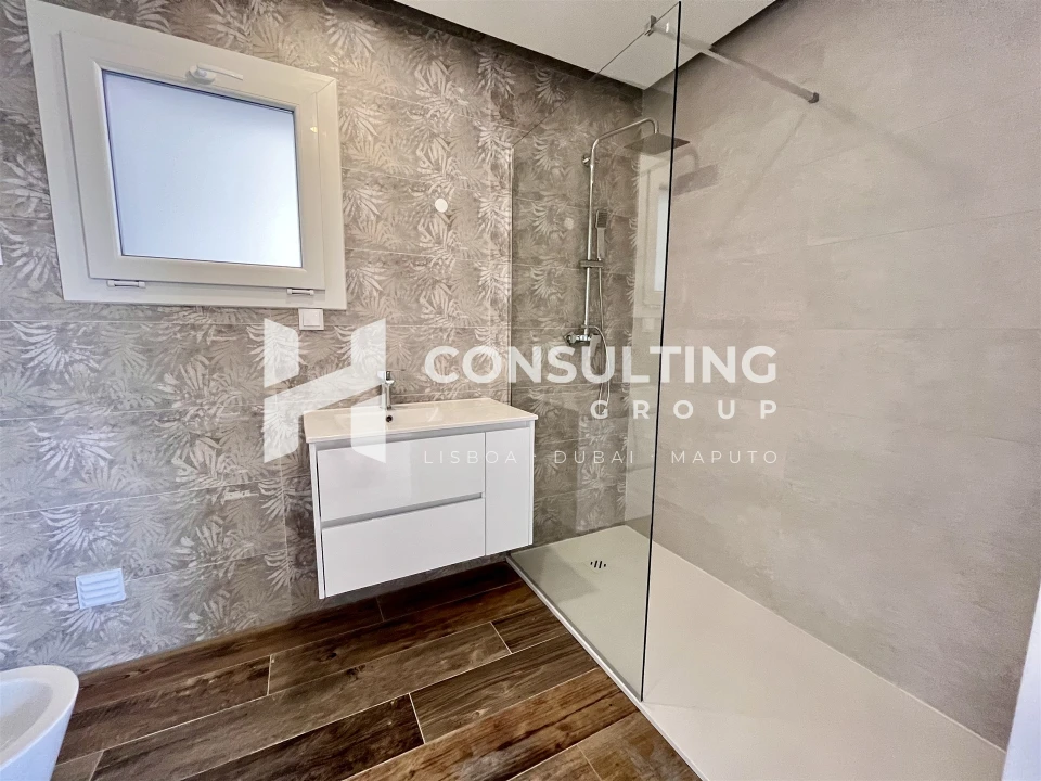 Moradia T3 para Venda em Sesimbra (Castelo) Foto 17