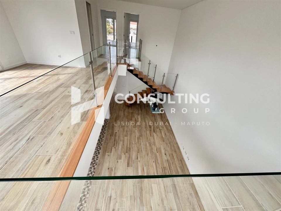 Moradia T3 para Venda em Sesimbra (Castelo) Foto 21