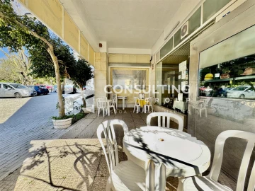 Loja para Trespasse em Mina de Água