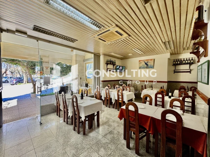 Loja para Trespasse em Mina de Água Foto 12