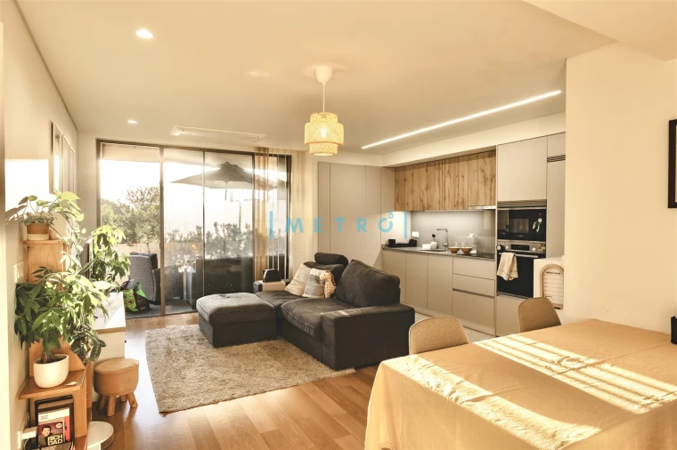 Apartamento T2 para Venda em Canidelo Foto 2