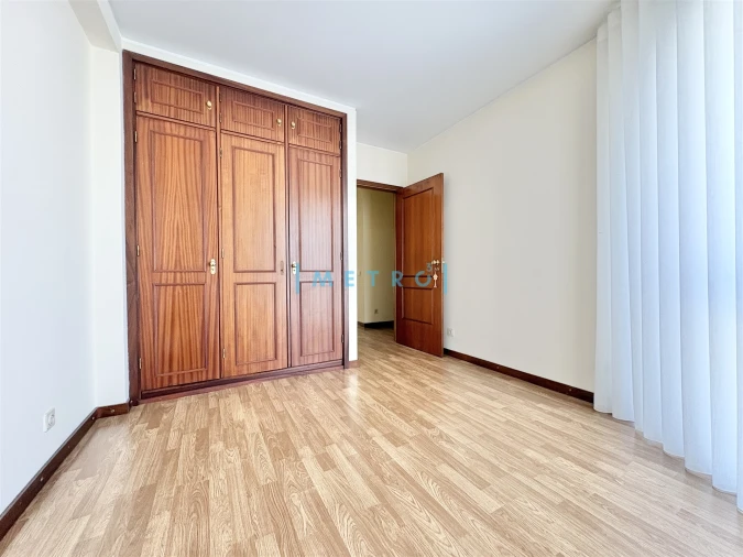 Apartamento T3 para Venda em Custóias, Leça do Balio e Guifões Foto 14