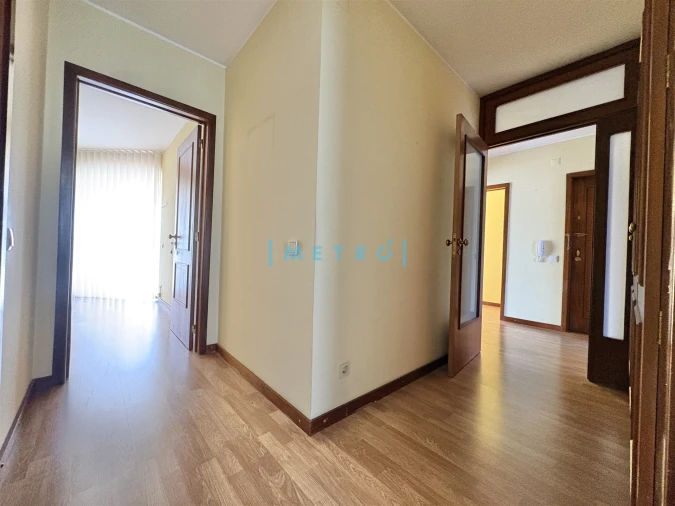 Apartamento T3 para Venda em Custóias, Leça do Balio e Guifões Foto 7