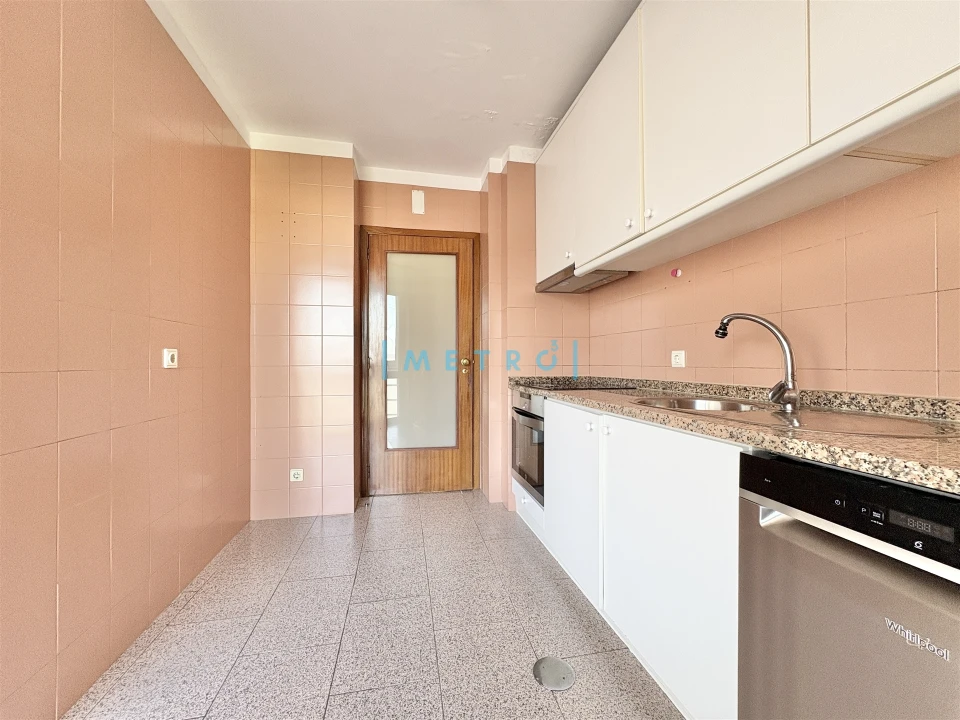 Apartamento T3 para Venda em Custóias, Leça do Balio e Guifões Foto 5