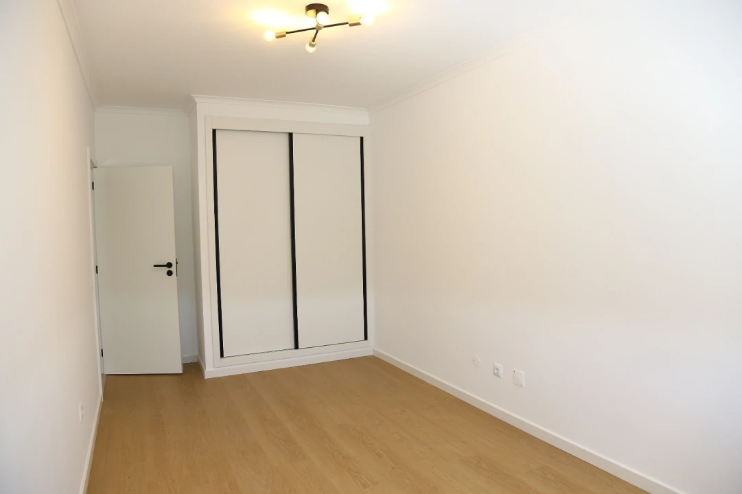 Apartamento T3 para Venda em Lustosa e Barrosas (Santo Estêvão) Foto 13