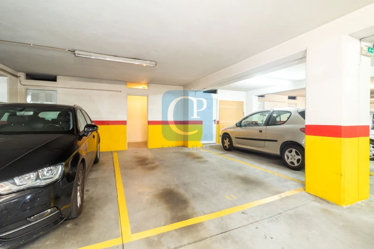Apartamento T2 para Arrendamento em Ramalde Foto 26