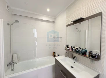 Apartamento T2 para Venda em Quarteira