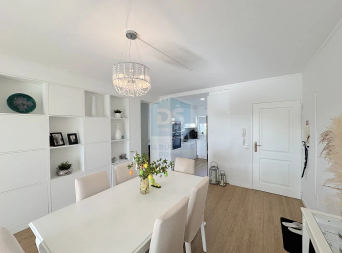 Apartamento T2 para Venda em Quarteira Foto 6