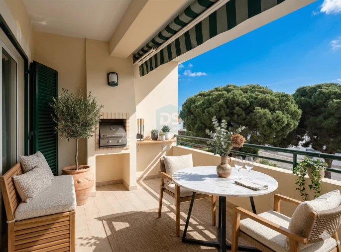 Apartamento T2 para Venda em Quarteira Foto 3