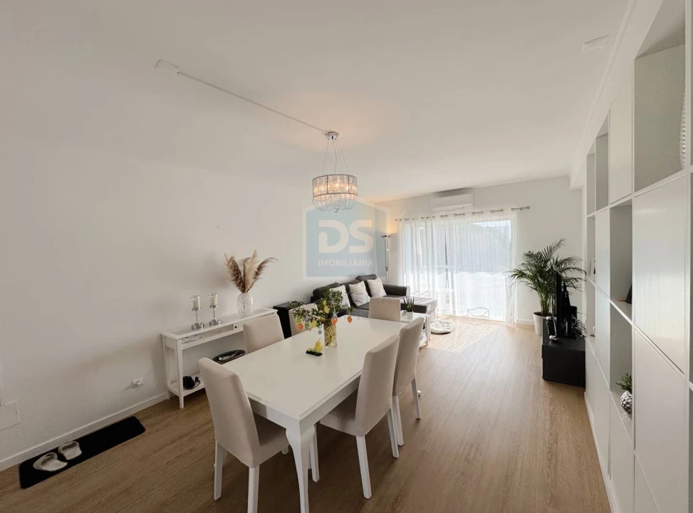 Apartamento T2 para Venda em Quarteira Foto 13