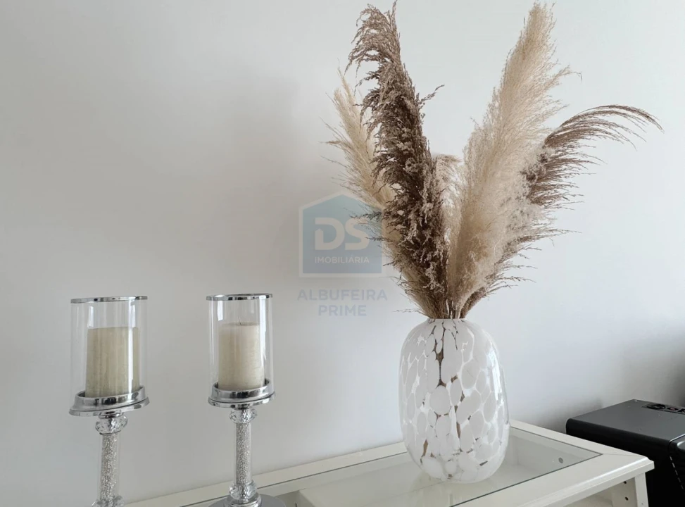 Apartamento T2 para Venda em Quarteira Foto 30