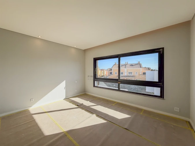 Moradia T4 para Venda em Rio de Mouro Foto 17