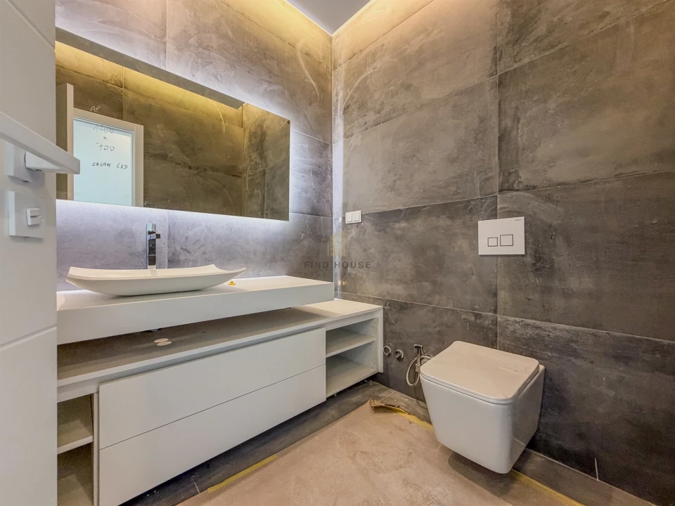 Moradia T4 para Venda em Rio de Mouro Foto 25