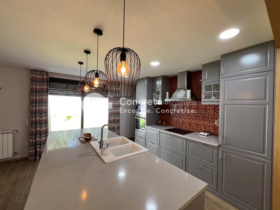 Moradia T3 para Venda em Viatodos, Grimancelos, Minhotães, Monte Fralães Foto 10