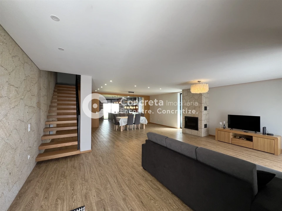 Moradia T3 para Venda em Viatodos, Grimancelos, Minhotães, Monte Fralães Foto 18