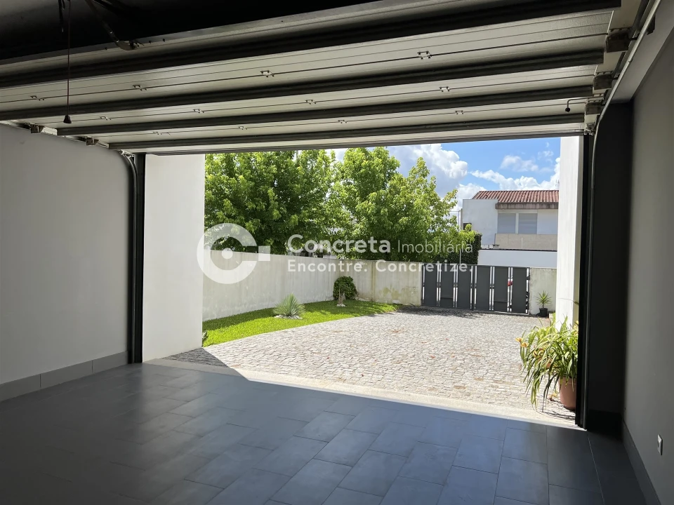 Moradia T3 para Venda em Viatodos, Grimancelos, Minhotães, Monte Fralães Foto 35