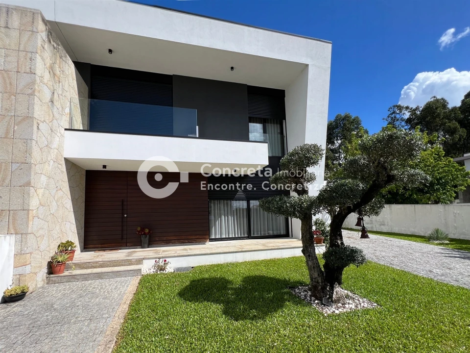 Moradia T3 para Venda em Viatodos, Grimancelos, Minhotães, Monte Fralães Foto 1