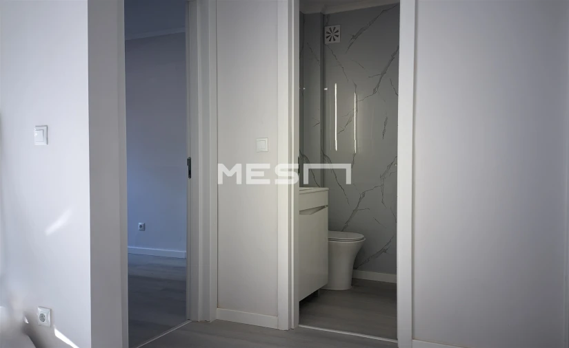 Apartamento T2 para Venda em Benfica Foto 8