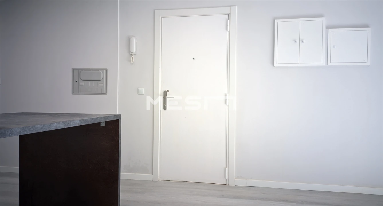 Apartamento T2 para Venda em Benfica Foto 5