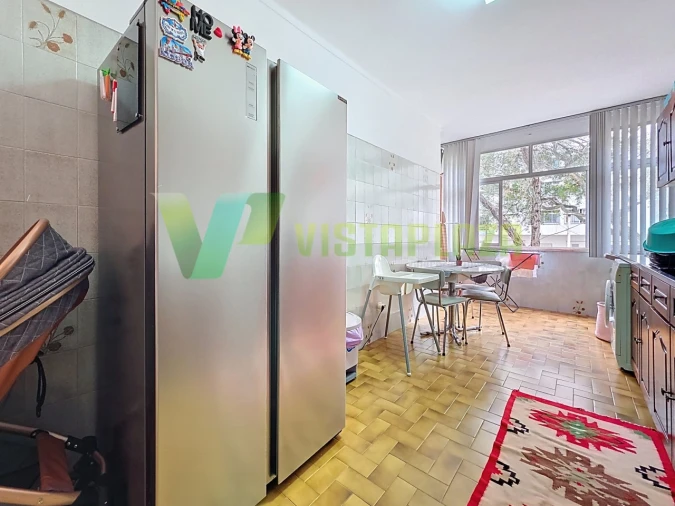 Apartamento T1 para Venda em Portimão Foto 5