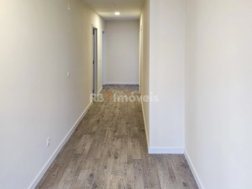Apartamento T4 para Venda em Fatima Foto 10