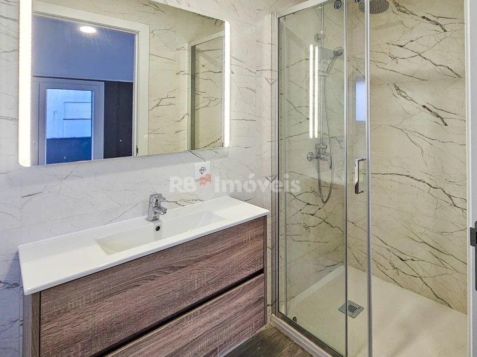 Apartamento T4 para Venda em Fatima Foto 15