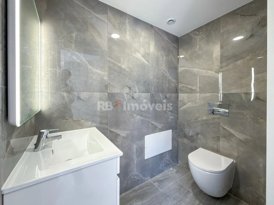 Apartamento T4 para Venda em Fatima Foto 34