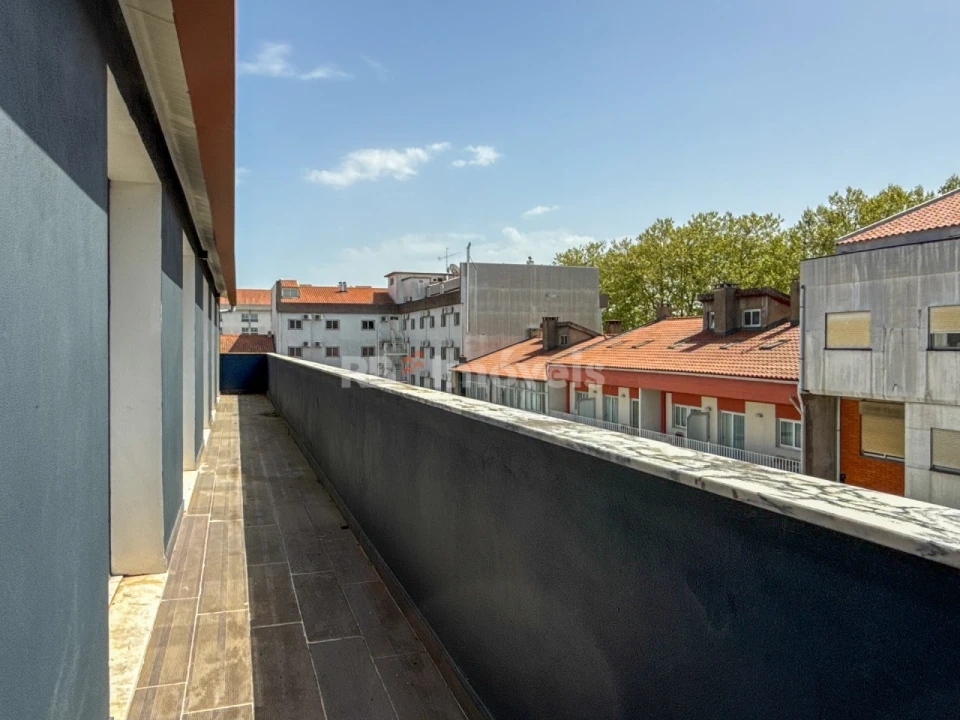 Apartamento T4 para Venda em Fatima Foto 11