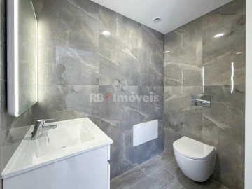 Apartamento T4 para Venda em Fatima