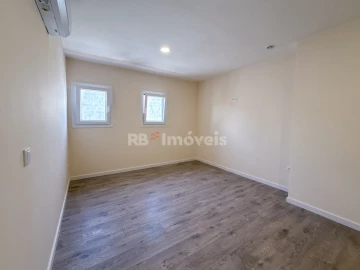 Apartamento T4 para Venda em Fatima