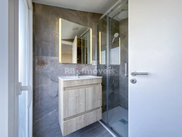 Apartamento T4 para Venda em Fatima