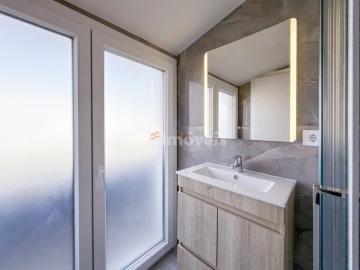 Apartamento T4 para Venda em Fatima