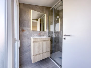 Apartamento T4 para Venda em Fatima