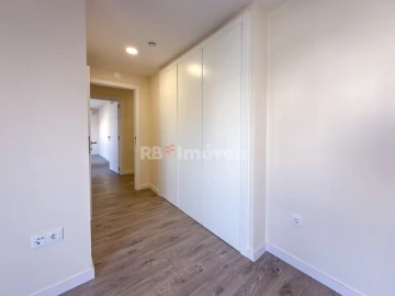 Apartamento T4 para Venda em Fatima