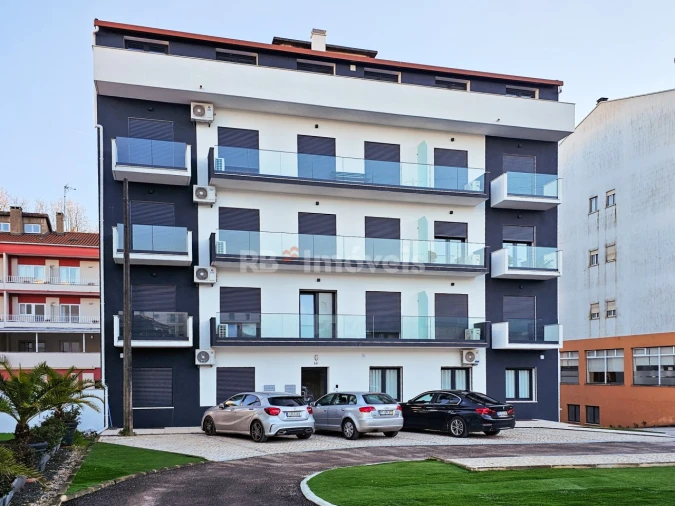 Apartamento T4 para Venda em Fatima