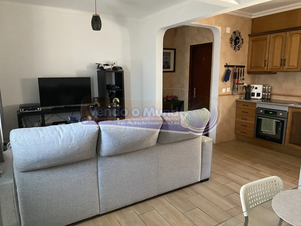 Moradia T2 para Venda em Samora Correia Foto 4