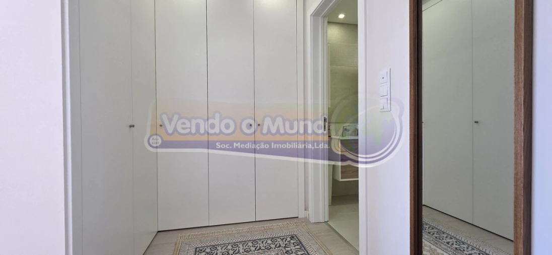 Apartamento T3 para Venda em Póvoa de Santa Iria e Forte da Casa Foto 20