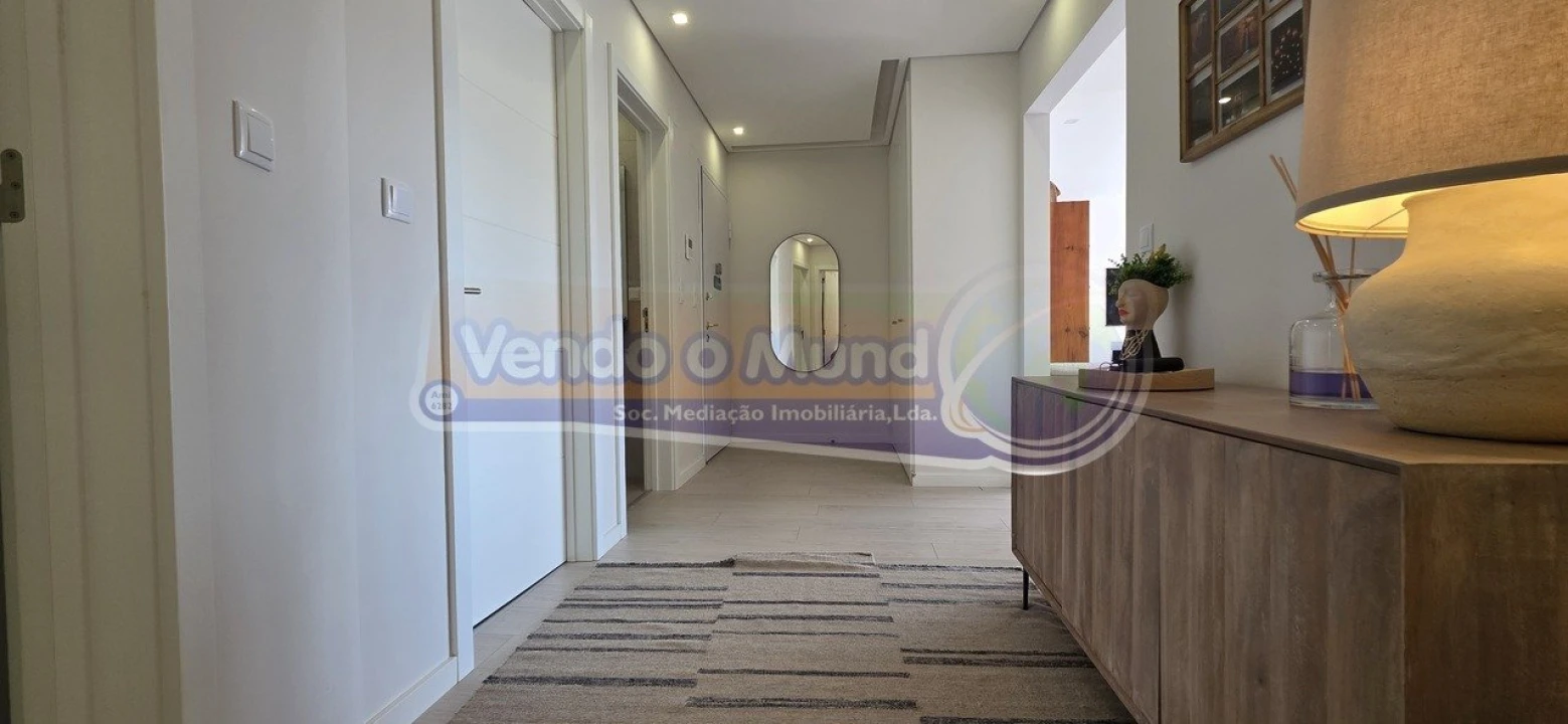 Apartamento T3 para Venda em Póvoa de Santa Iria e Forte da Casa Foto 7