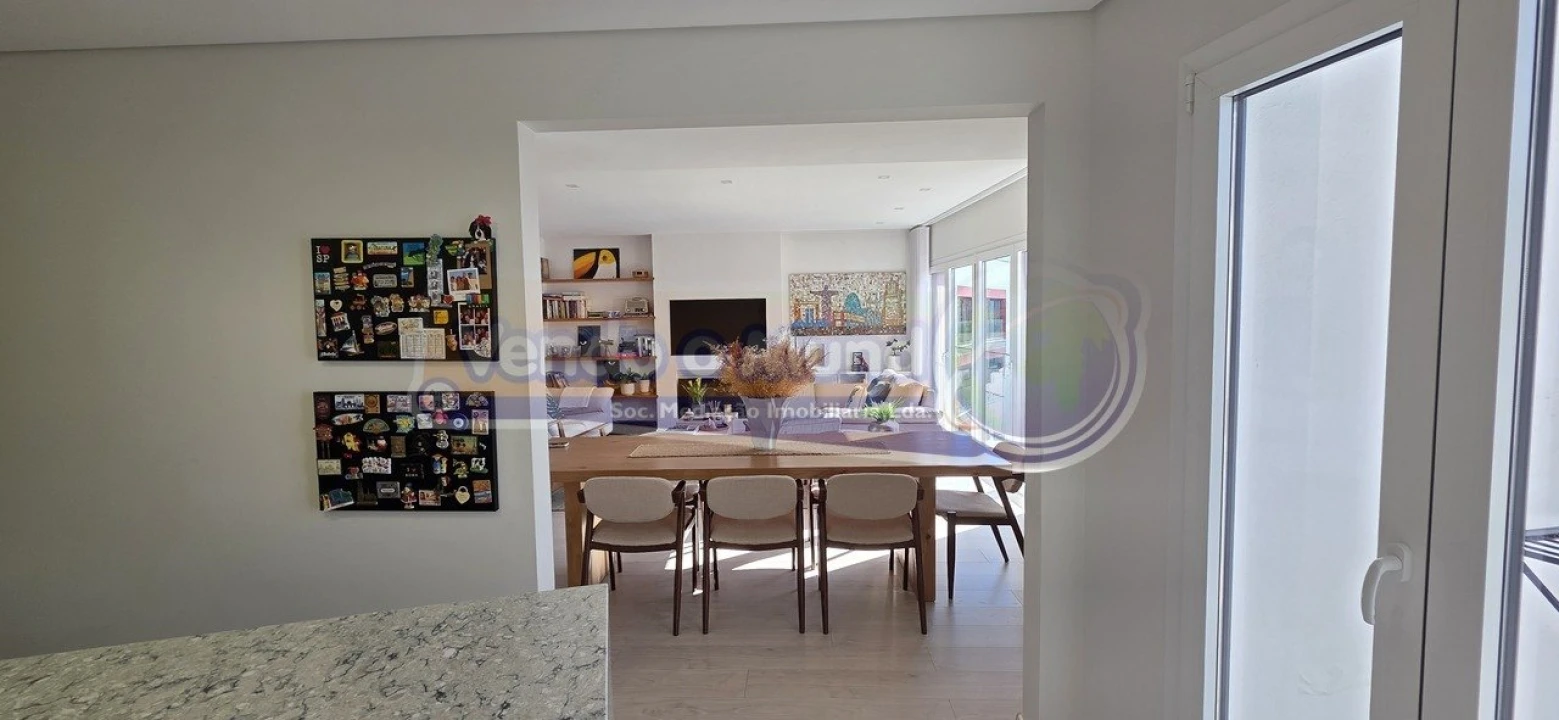 Apartamento T3 para Venda em Póvoa de Santa Iria e Forte da Casa Foto 5